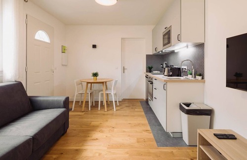 Aubervilliers Apartment | Brand new apt - Louvres/Opéra direct metro line