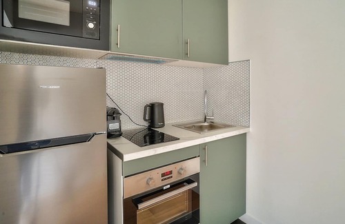 Aubervilliers Apartment | Brand new flat - Opera/Louvres direct Metro line