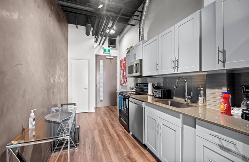 York University Heights Apartment | Bright Suites Finch West by GLOBALSTAY