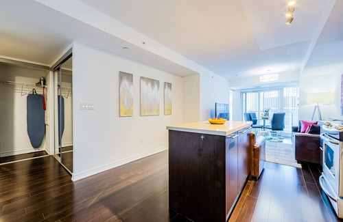 Bay Street Corridor Apartment | Canada Suites on Bay