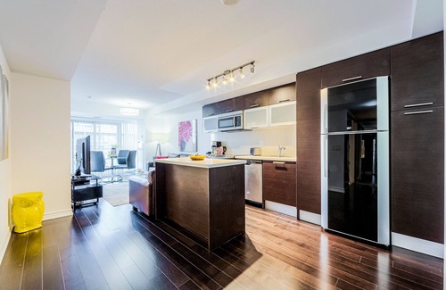 Bay Street Corridor Apartment | Canada Suites on Bay