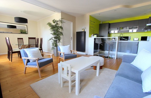 Serris Apartment | CELTES9 ~ Spacious 6pers apartment near Disneyland