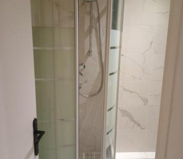 Charonne Apartment | Chambre proche centre ville