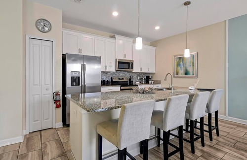 Davenport House | ☀ Champions Gate -Disney Area - Onsite 5★Clubhouse - Waterslides & Lazy River ⛱