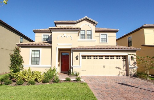 Davenport House | Championsgate Resort 7 Bedroom Home with Pool