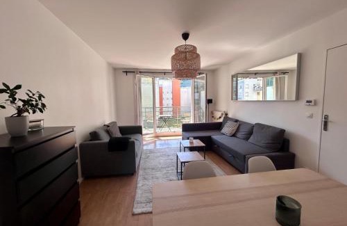 Saint-Ouen Apartment | Charmant 60m2 pour de 4 à 6 voyageurs