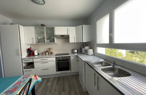 Les Hautes Noues Condo | Charming pied-à-terre between Paris and Disneyland