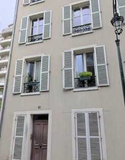 Puteaux Apartment | Charming Studette Paris La Défense