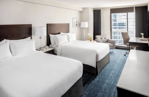 Bay Street Corridor Hotel | Chelsea Hotel, Toronto