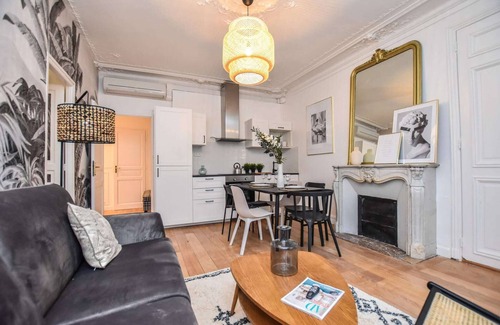 10th Arrondissement Apartment | Chic apartment - 3BR/8P - Canal Saint-Martin