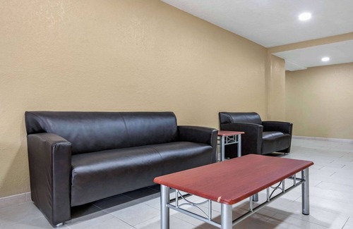 Florida Central Atlantic Coast Hotel | Clarion Inn Orlando International Drive - ICON Park