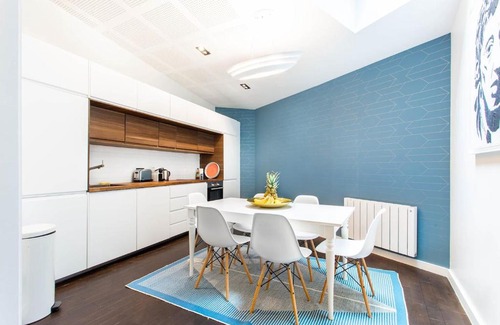 Quartier de la Plaine-de-Monceaux Apartment | CMG Malesherbes