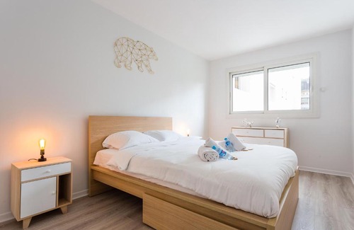 Prince–Marmottan Apartment | CMG Roland Garros II