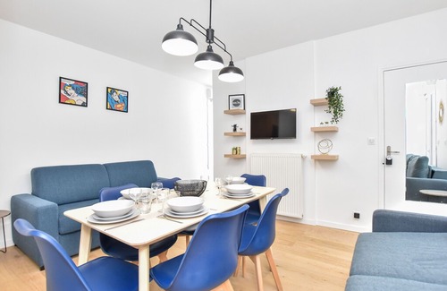 Saint-Fargeau Apartment | Cosy 1BR - Place Saint Fargeau