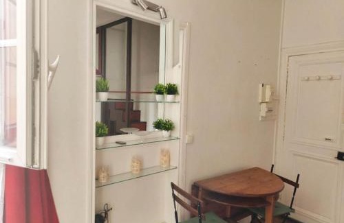 Paris City Center Apartment | cosy appartement next to Louvre
