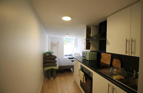 Aulnay-sous-Bois Apartment | Cosy New Studio 2 min RER B