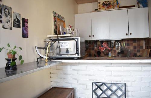 Plaisance Apartment | Cozy 1 Bedroom Apartment In 14th