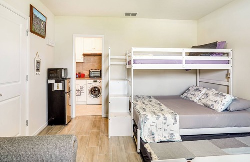 Nichols Apartment | Cozy Lakeland Vacation Rental w/Pool Access!