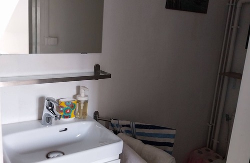 Clichy Apartment | Cozy studio Clichy Levallois