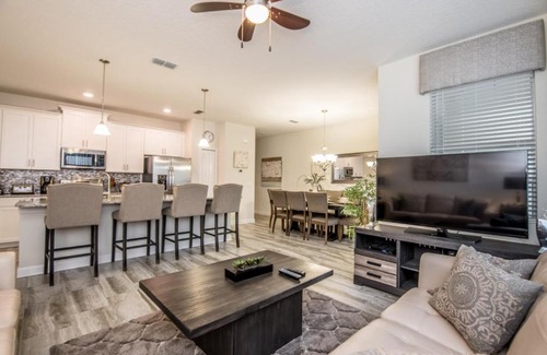 Kissimmee House | Crusoe Townhouse #244478