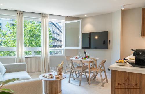 Notre-Dame-des-Champs Apartment | De Montescal Montparnasse AC appartment in a prime location 22 -36M2