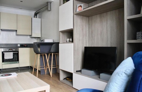 12th Arrondissement Apartment | Design apartment near the Bois de Vincennes