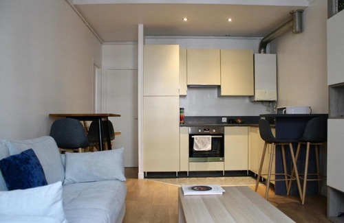 12th Arrondissement Apartment | Design apartment near the Bois de Vincennes