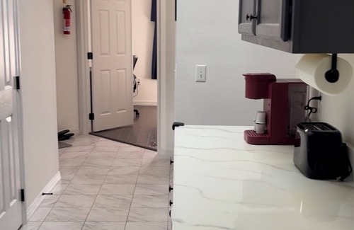 Bellavida House | Disney Themed Single Family Home, Private Pool, 15 Mins From Disney & Sleeps 10