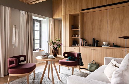 Issy-les-Moulineaux Hotel | Domaine de la Reine Margot Paris-Issy - MGallery Collection