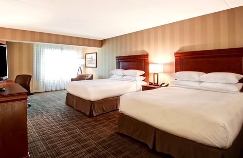 Fallsview Hotel | DoubleTree Fallsview Resort & Spa by Hilton Niagara Falls