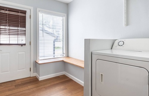 Lake Eola Heights Apartment | Downtown Orlando| Lake Eola 🏞️| Free Parking 🚗