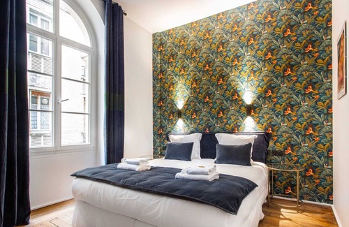 Quartier Saint-Georges Apartment | Exceptional appt - Pigalle/ Blanche - Mobility lease