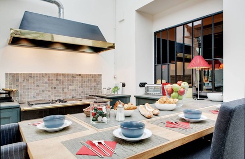 Jardin des plantes Apartment | EXCEPTIONAL PARISIAN LOFT: SPACIOUS RETREAT IN TRANQUIL COURTYARD – 240 SQM