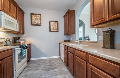 Florida Central Atlantic Coast Condo | Experience Pure Relaxation and Luxury in this Vista Cay Condo