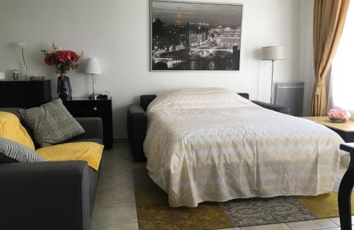 Serris Apartment | F&B's Home Disneyland Paris