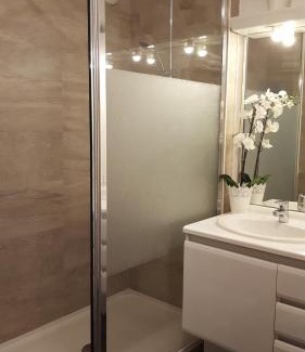 Serris Apartment | F&B's Home Disneyland Paris