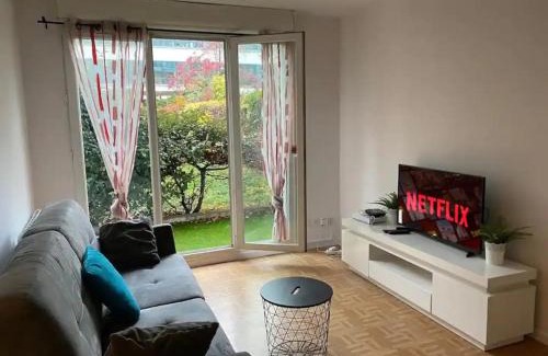 Saint-Denis Apartment | F2 50m2 Paris Gare du nord - Stade de France - Parking
