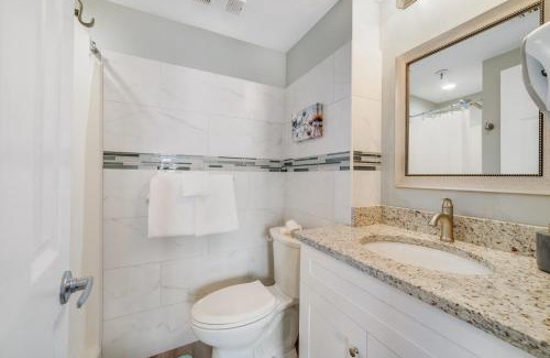 Southwest Orlando Apartment | Fabulous Resort Condo with Heated Pool!