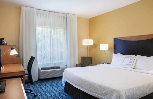 Plant City Hotel | Fairfield Inn & Suites by Marriott Lakeland Plant City