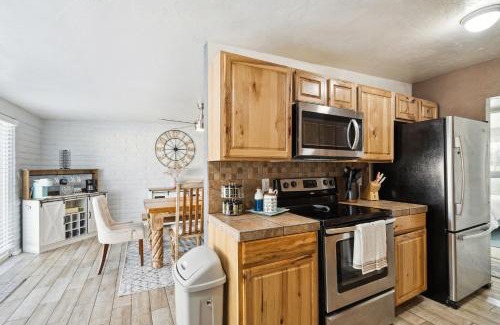 Tucson House | Family-Friendly Desert Oasis home