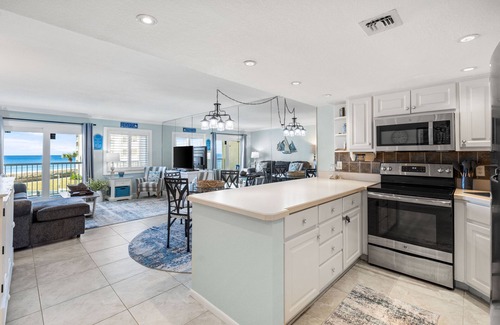 Holiday Isle Condo | Family Friendly, Home away from Home with fantastic Gulf Views (316)