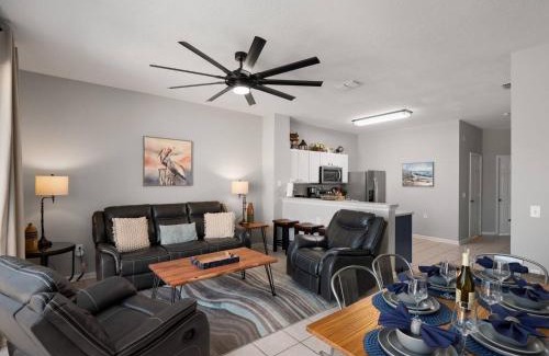 Windsor Hills House | Fun For The Kids! 3br3ba 2 Miles From Disney