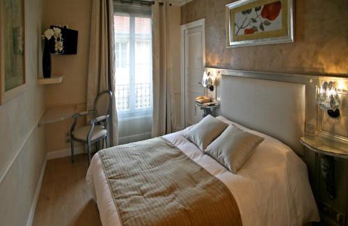 Passy Hotel | Gavarni