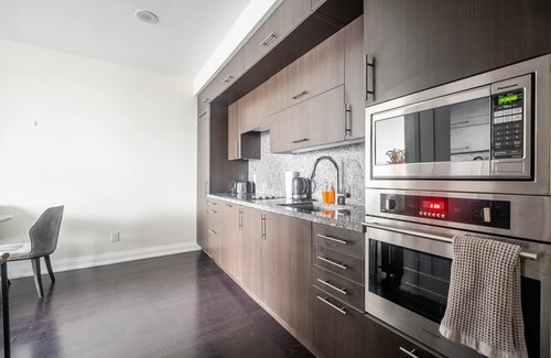 Willowdale Condo | GLOBALSTAY. Modern 1 Bedroom Condo In North York Skyscraper