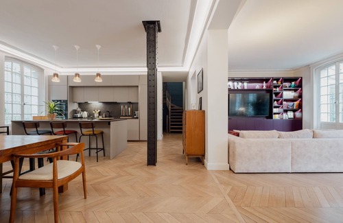 Porte-Dauphine Apartment | Grace and Grandeur, by Veeve