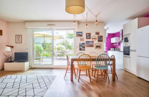 La Garenne-Colombes Apartment | Grand et charmant appartement familial, 3 chambres, et moderne avec grand jardin et parking privatif aux portes de Paris