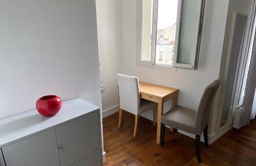 15th Arrondissement Apartment | Grand F2 Proche Parc des Expos Porte de Versailles