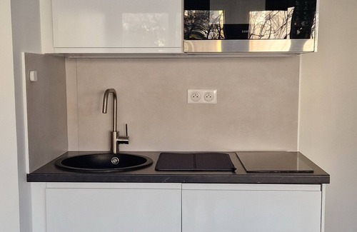 Montreuil Apartment | Grand Studio, Calme et Lumineux en Centre-ville