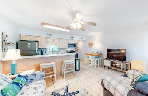 Fort Walton Beach Condo | Great Location! Perfect View!