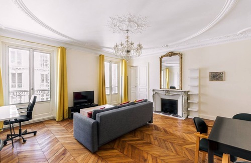 L'Europe Apartment | GuestReady - Delightful nest near Villiers Station